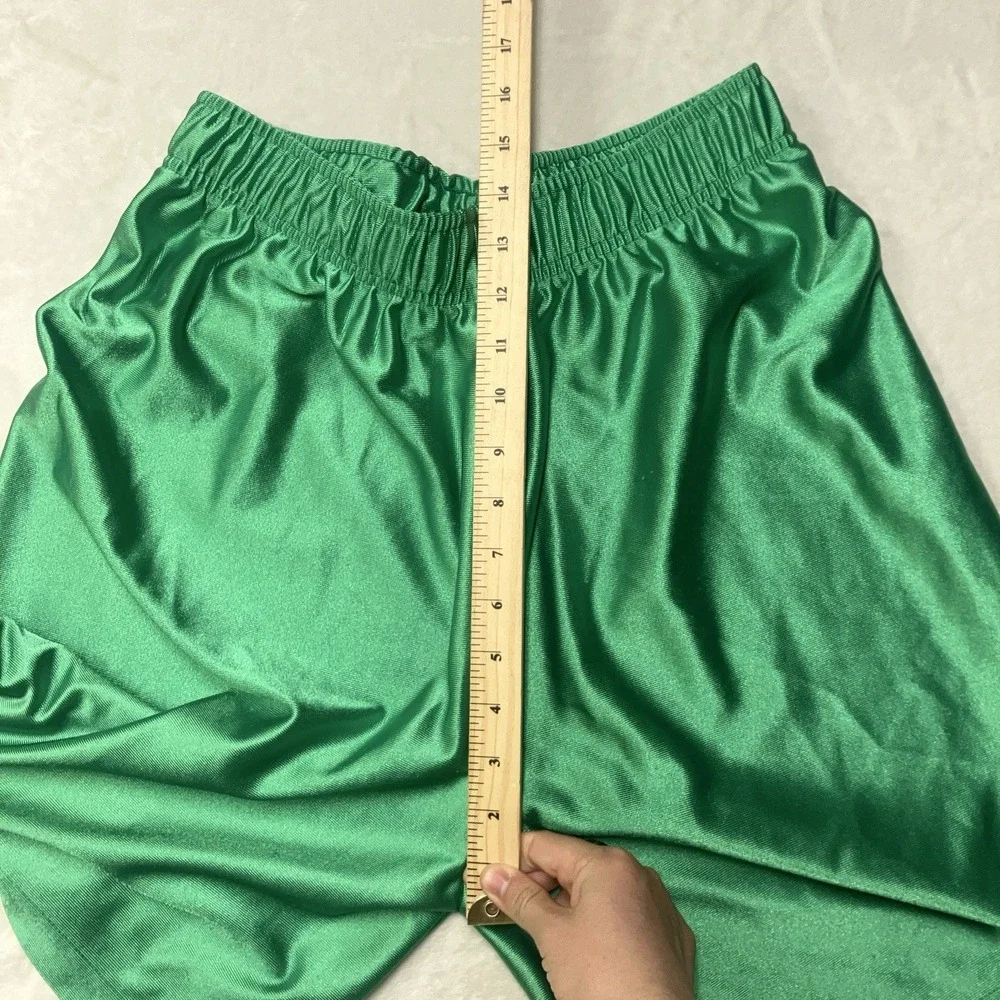 Vintage Made in Canada Shiny Silky Dazzle Shorts Mens Large Green Baggy Y2K 90s - Picture 8 of 8